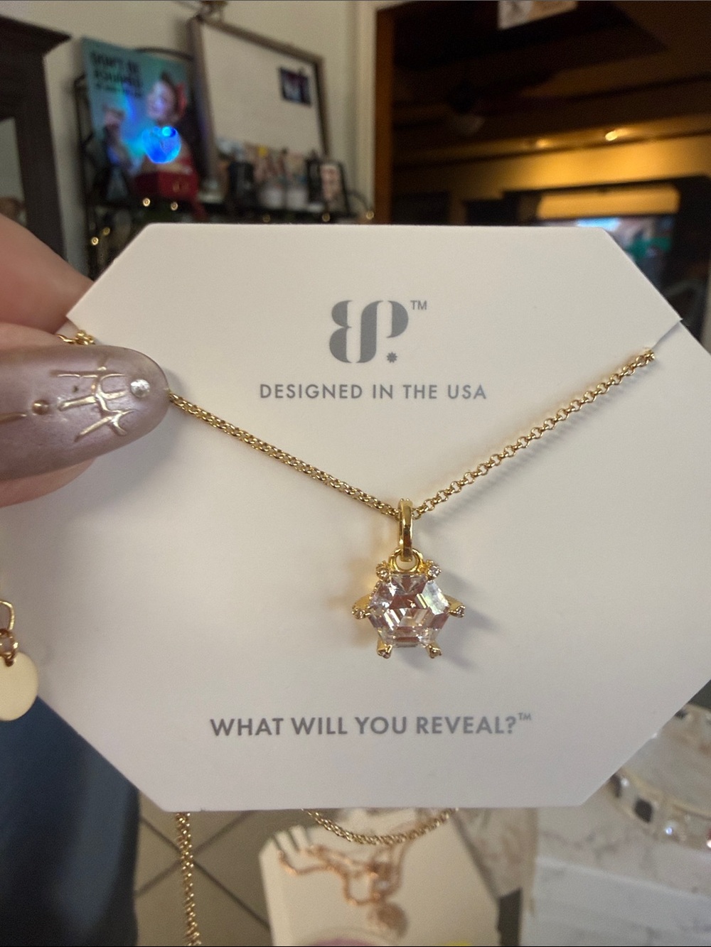 bp Gold Crystal Star Pendant Necklace